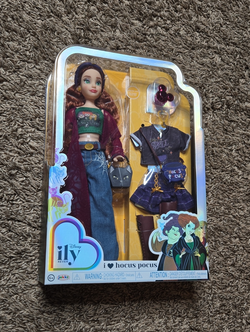 Disney ily 4Ever Hocus Pocus Barbie Doll 10+ Pieces Ring Jakks Pacific